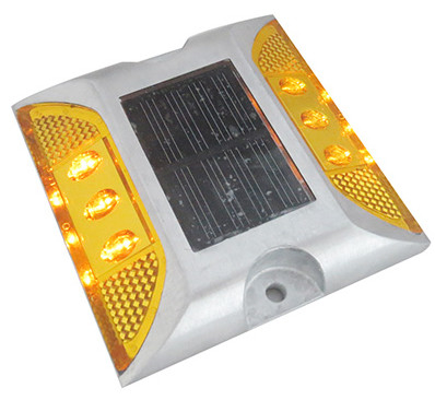 La strada solare sostenibile di 100MA LED fissa gli indicatori solari UV della pavimentazione di strada del PC IP68