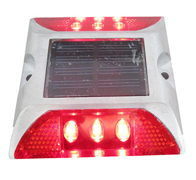 IP68 proteggono l'alta efficienza 105mm del LED del perno solare della strada per avvertimento